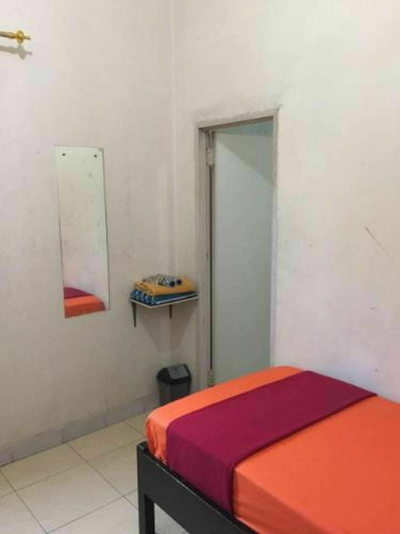 Hotel Serasi Syariah Tangerang Buitenkant foto